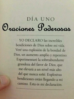 Oraciones poderosas en distintas religiones: mensajes espirituales universales