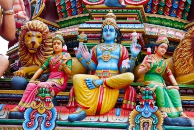 Desafíos y cambios en tradiciones religiosas contemporáneas