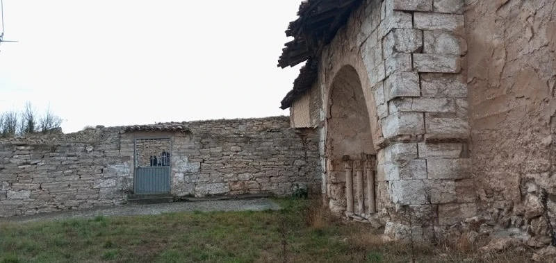 Ermita de Nuestra Señora del Campo (ruinas)