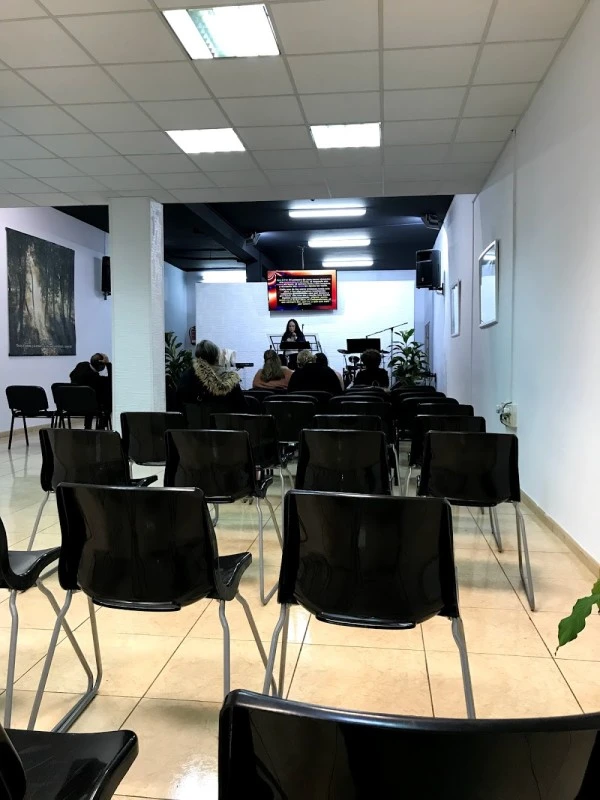 Iglesia Evangélica Ora sobre la Roca