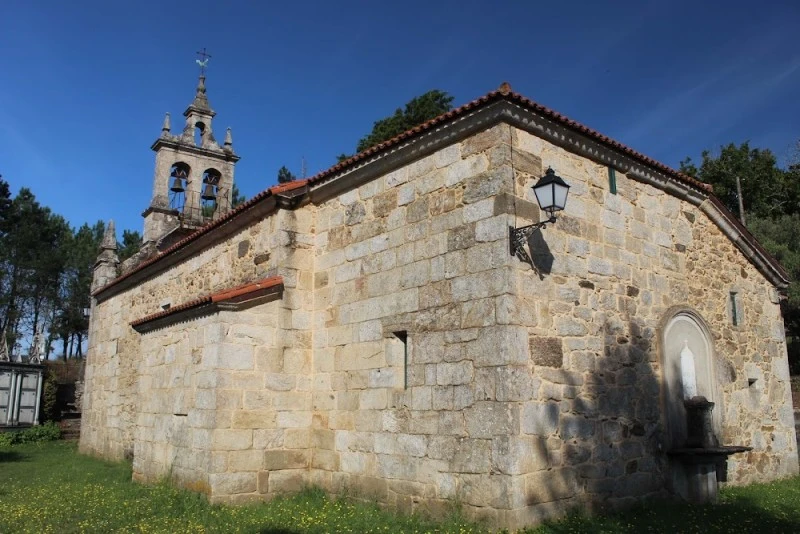 Igrexa de San Miguel de Sarandón