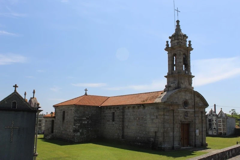 Igrexa de Santa María de Bardaos