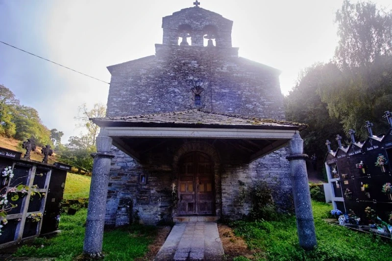 Igrexa de Santa María de Montán