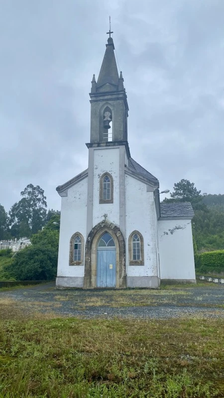 Igrexa de Santiago de Cuíña