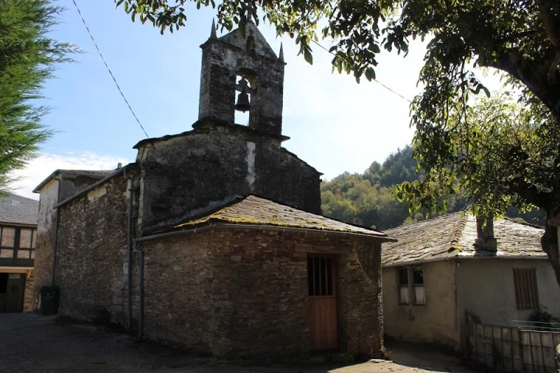 Igrexa de Santiago de Zoó