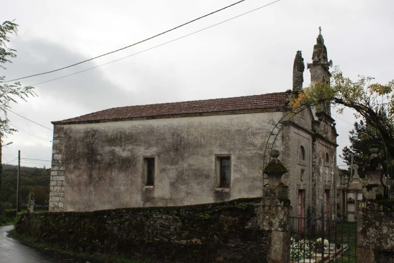 Igrexa de Santo Adrao de Moneixas