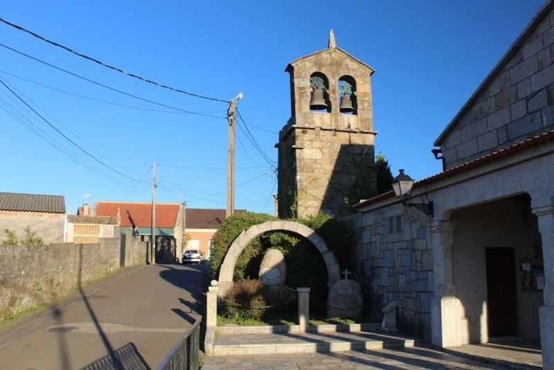 Igrexa de Santo Adrián de Vilariño