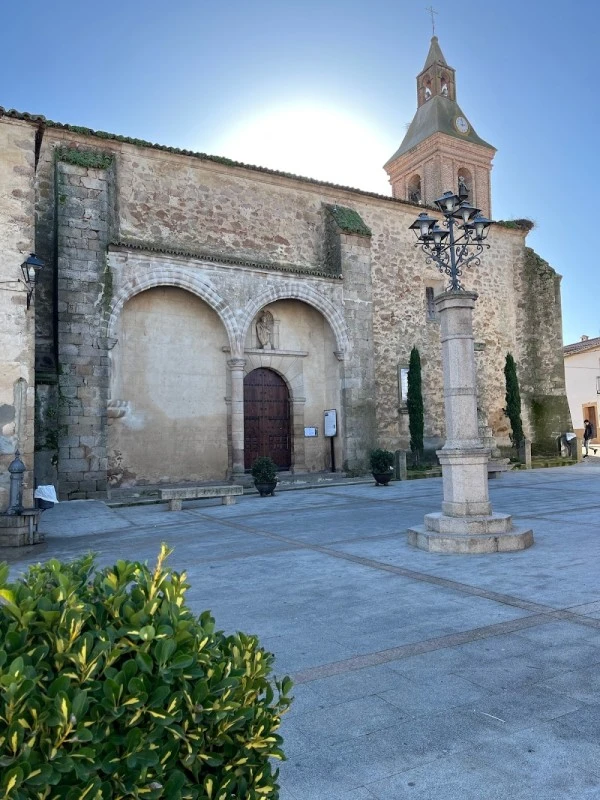 Parroquia De Santiago Apóstol