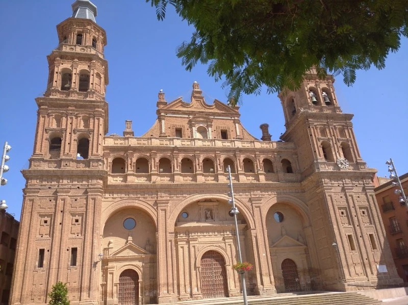 Colegiata de San Miguel Arcángel