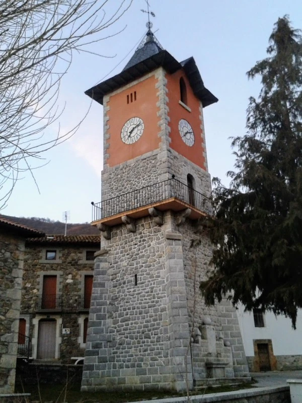 Iglesia de Espejos de la Reina