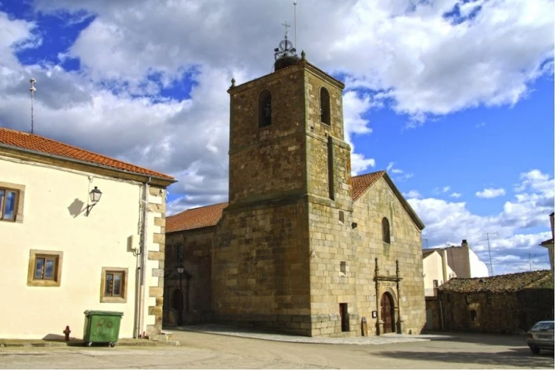 Iglesia parroquial de Santiago Apóstol