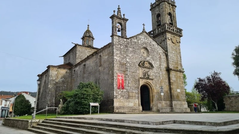 Igrexa de Santa María de Cuntis