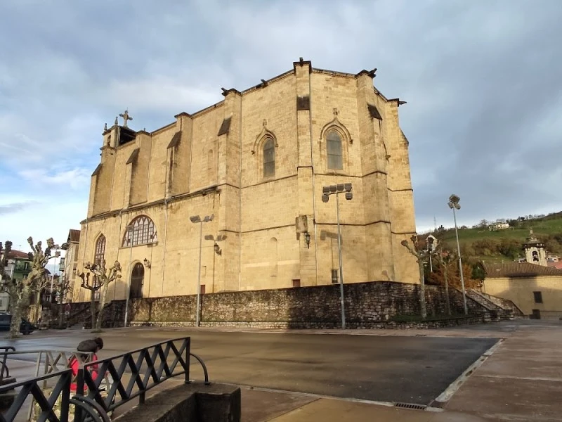 Jon Santu Bataiatzailearen Parrokia/Parroquia de San Juan Bautista de Lezo