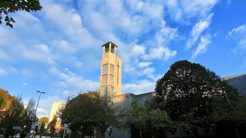 Parroquia De La Sagrada Familia