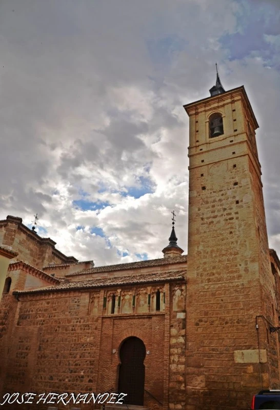 Parroquia de San Andrés y San Cipriano
