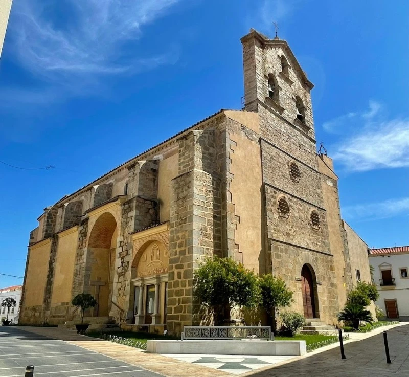 Parroquia Ntra. Sra. de la Asunción de Campanario