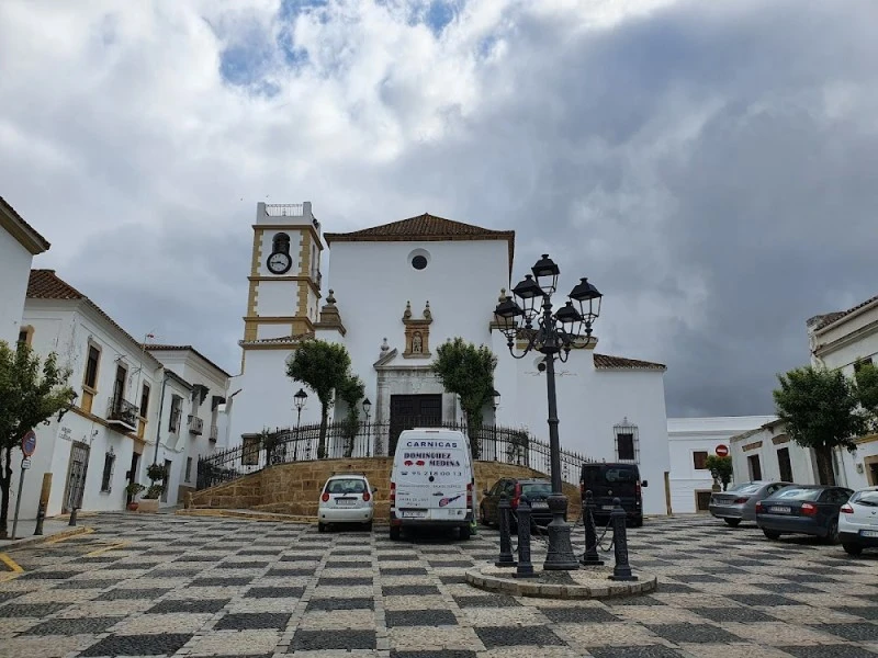 Parroquia Santa María la Coronada
