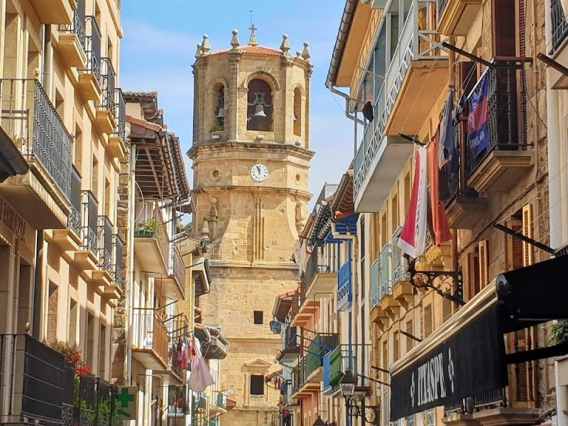 Salbatore Deunaren Eliza/Iglesia de San Salvador