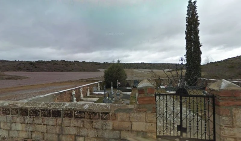 Cementerio de Iniéstola