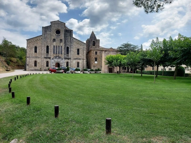 Santuario de Santa María del Collell