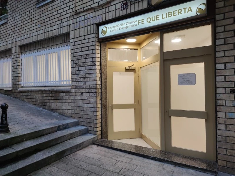 Centro Evangelístico Fe Que Liberta
