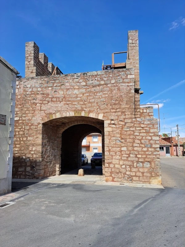 Arco de la Fuente de Santa María del Campo