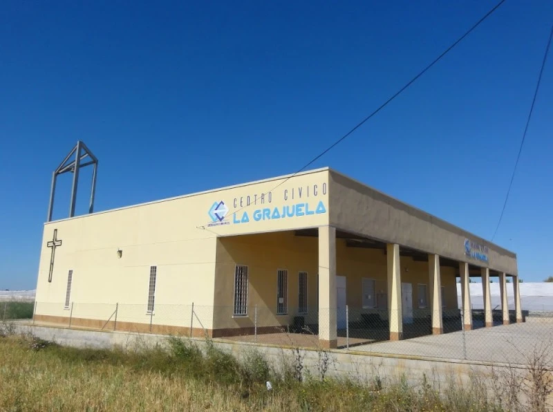 Centro Civico-Iglesia La Grajuela
