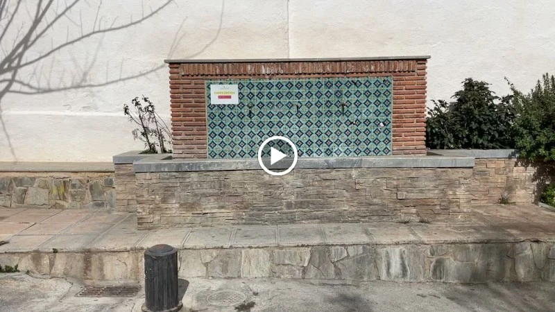 Fuente Iglesia