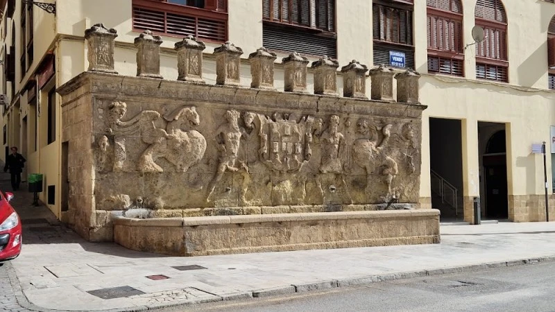 Pilar de los Álamos