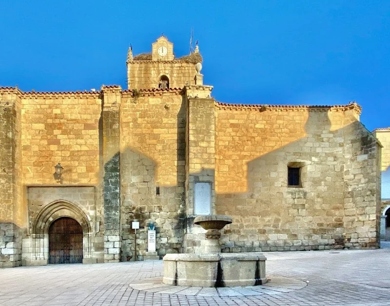 Parroquia Santa Marina de Cañaveral