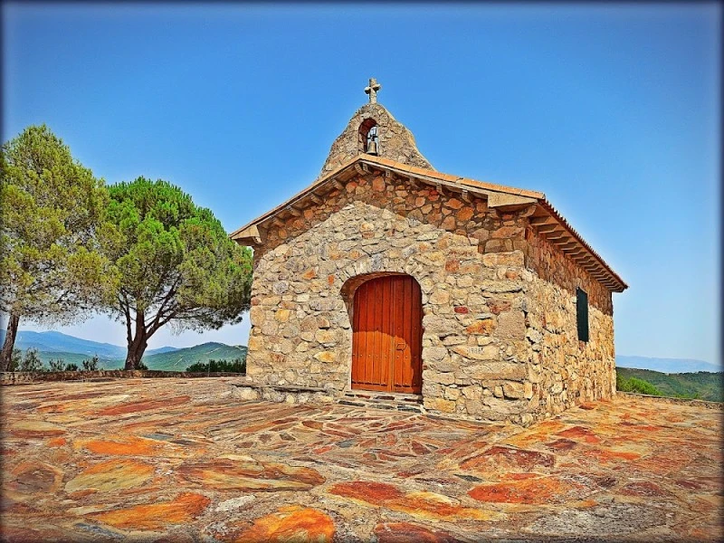 Ermita de los Santitus