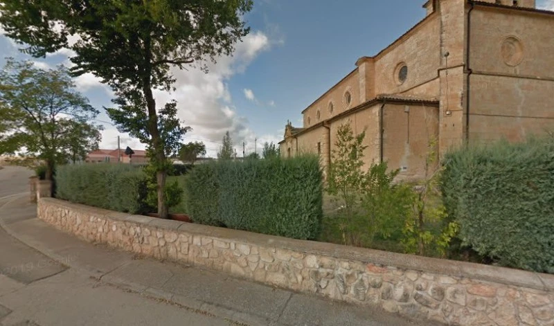 Iglesia Campo De San Pedro