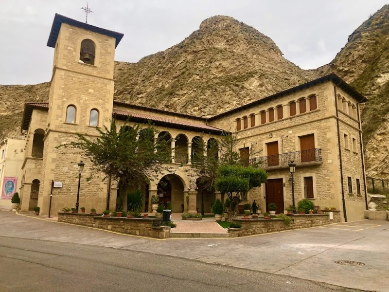 Basilica Virgen del Olmo