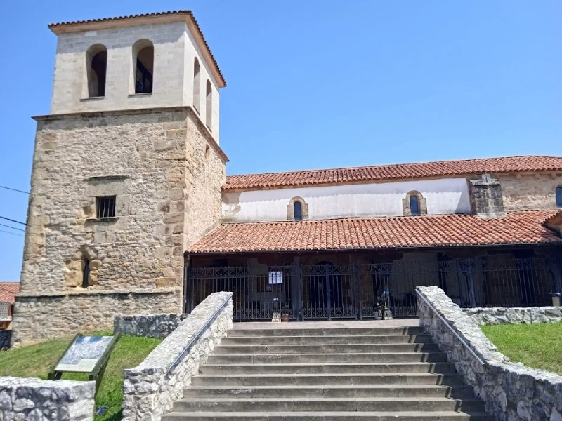 Iglesia de San Martín de Mogro