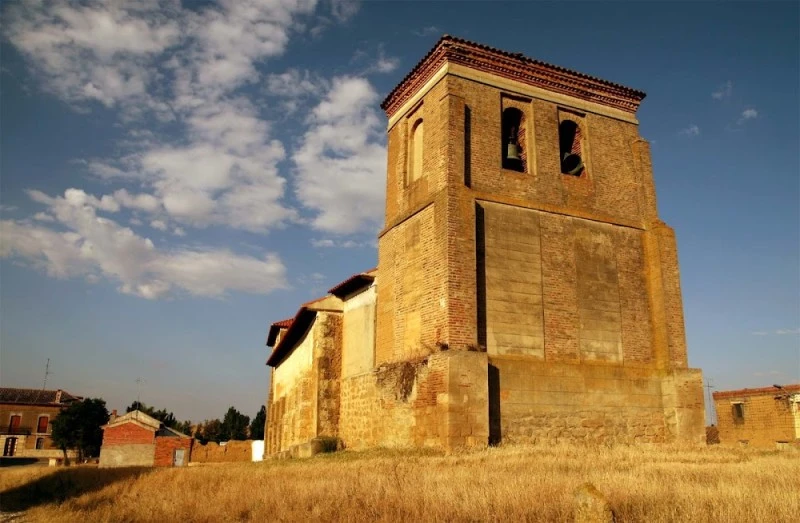 Iglesia de San Martín de Villarmentero de Campos