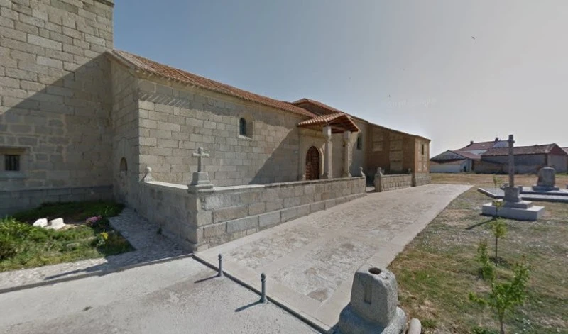 IGLESIA DE SAN PEDRO APÓSTOL