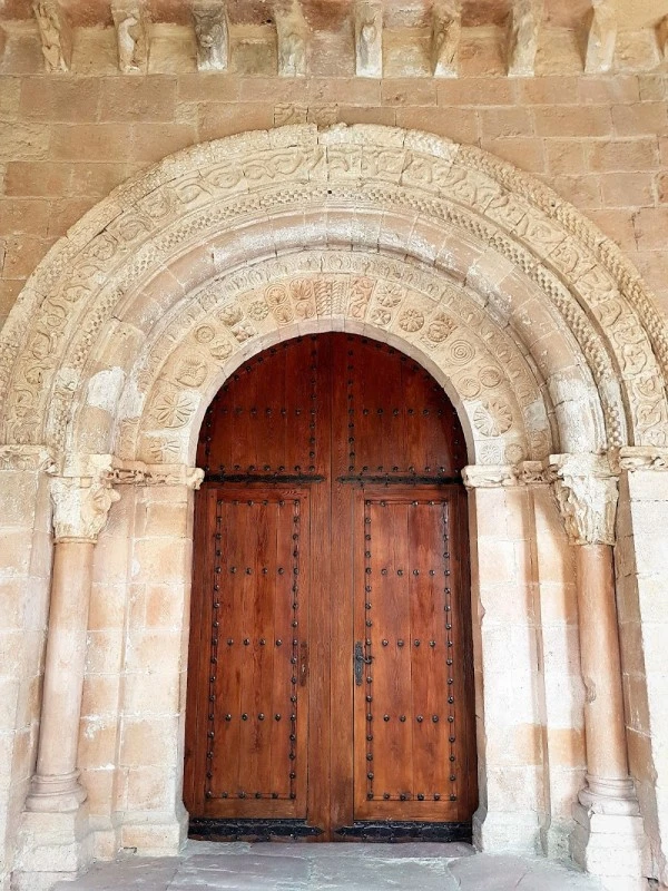 Iglesia de San Pedro Apóstol
