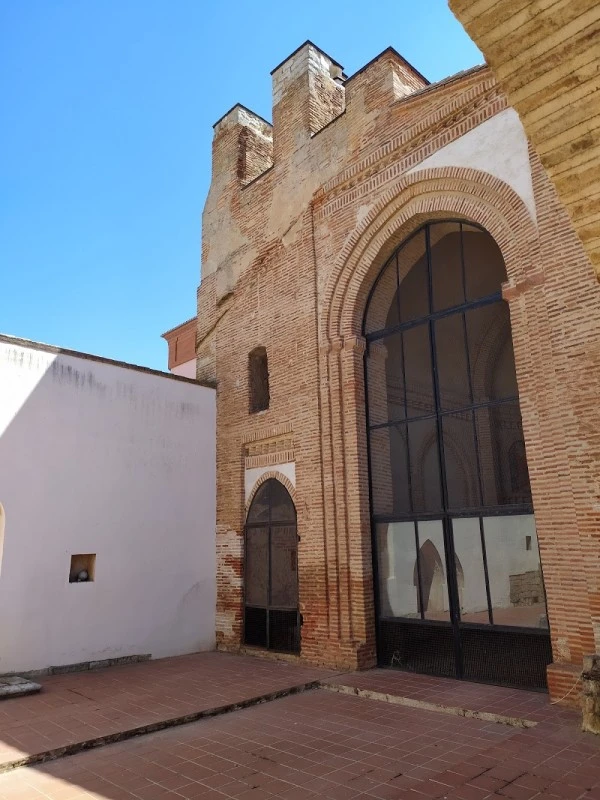 Iglesia de San Pedro del Olmo