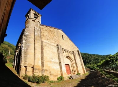 Iglesia de San Vicente de Pombeiro