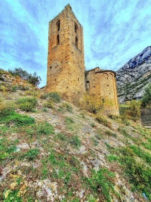 Iglesia de Sant Andreu del Castell d'Oliana
