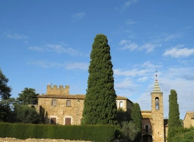 Iglesia de Sant Iscle i Santa Victòria