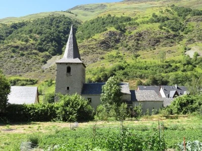 Iglesia de Sant Tomàs de Casarilh