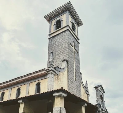 Iglesia de Santa Bárbara de Llaranes