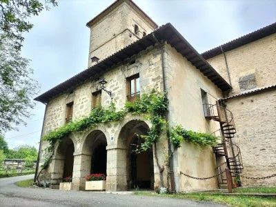 Iglesia de Santa María