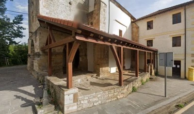 Iglesia De Santa Maria De Translaviña