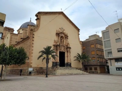 Iglesia de Santiago Apóstol de Albatera