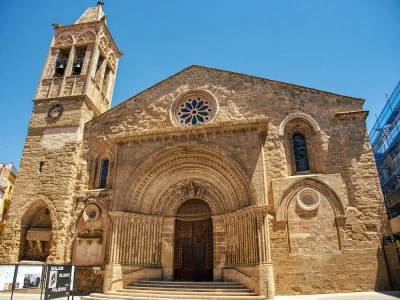 Iglesia Románica de Santa María