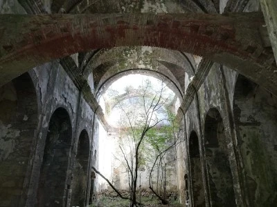 Iglesia Vieja de Vallgorguina
