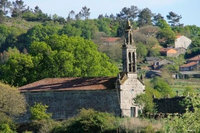 Igrexa de San Pedro de Vales