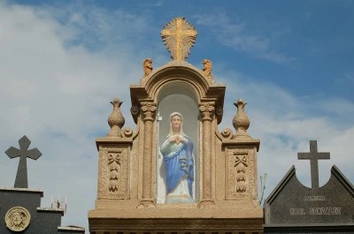 Igrexa de San Vicenzo de Carres